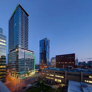 & - Centre-ville Ouest By Ihg Hotel