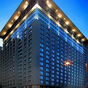 Embassy By Hilton - Montreal